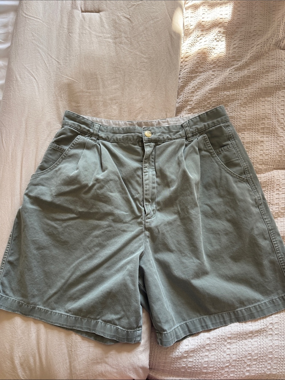 100% cotton vintage high waisted tailored mom shorts green khaki